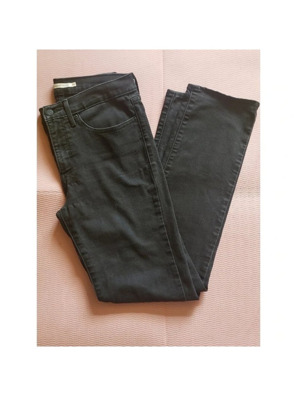 Levi's 314 Shaping Straight Black Jeans 30 x 32